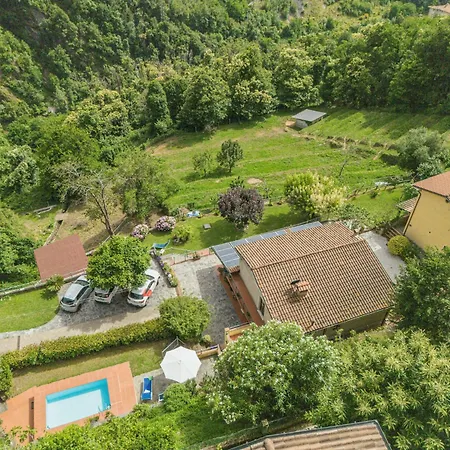 Locazione Turistica La Grande Aia Casa vacanze Seravezza